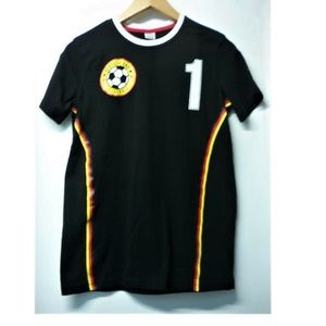DEUTSCHLAND FUSSBALL #1 Boys Size 13/14 Tshirt